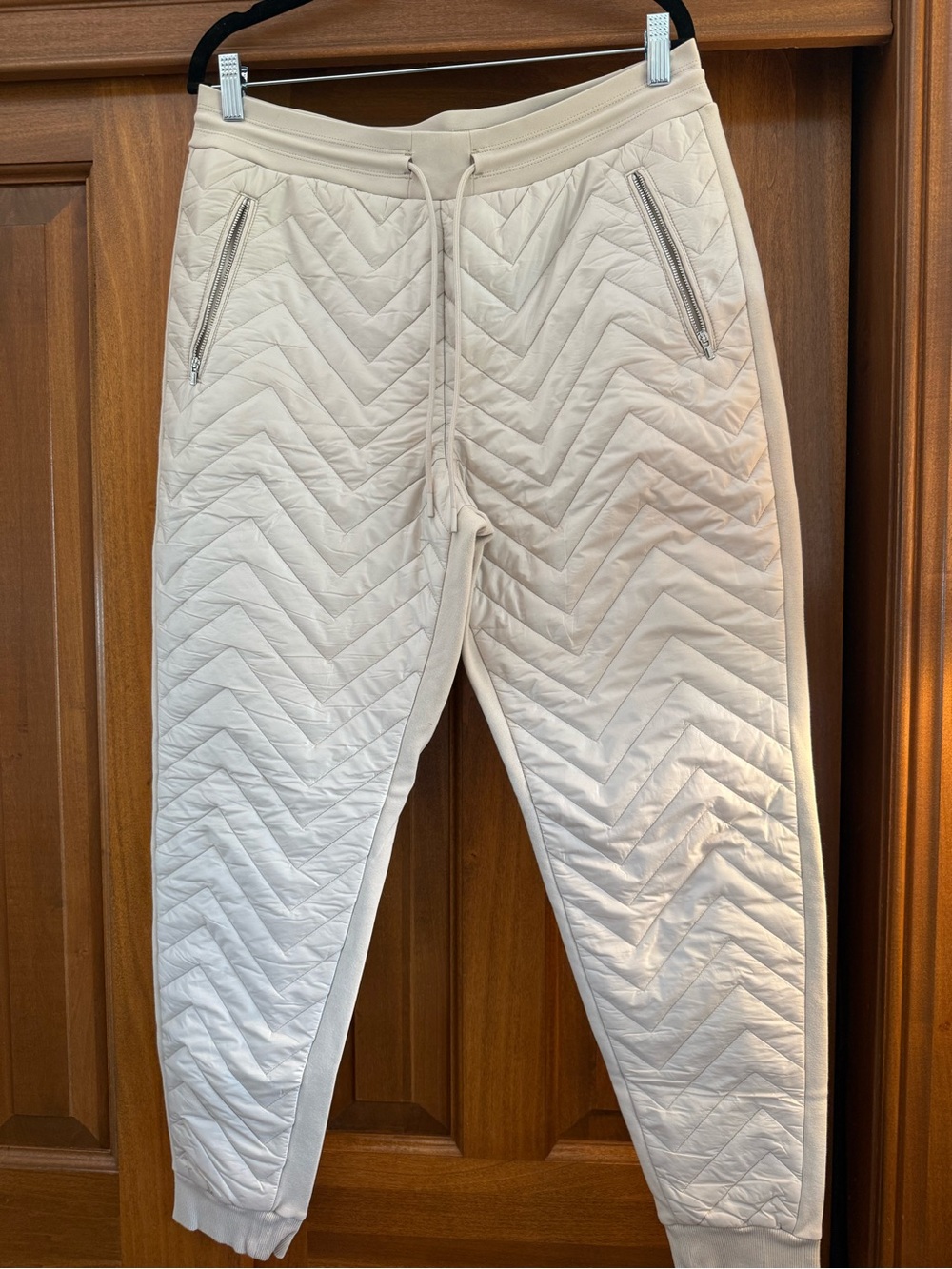 Athleta Cream Quilted Joggers